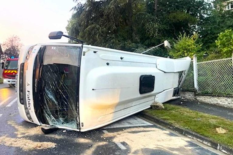 accident bus chateau thierry
