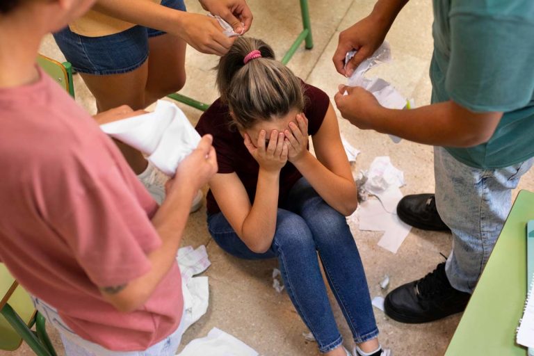 saint quentin une jeune fille de 14 ans subit un harcelement