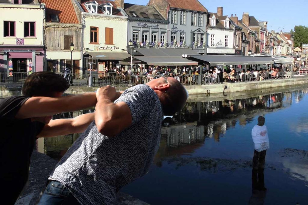 aggression policier amiens