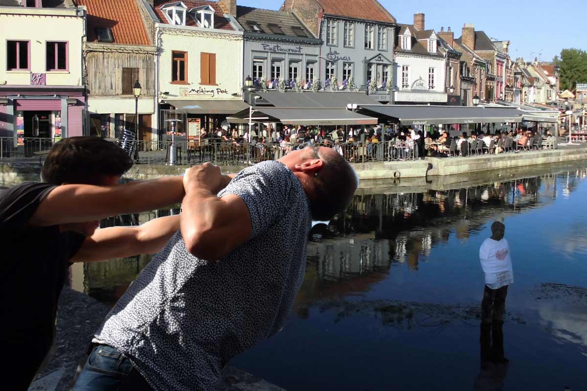 aggression policier amiens
