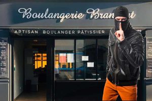 braquage a estrees saint denis