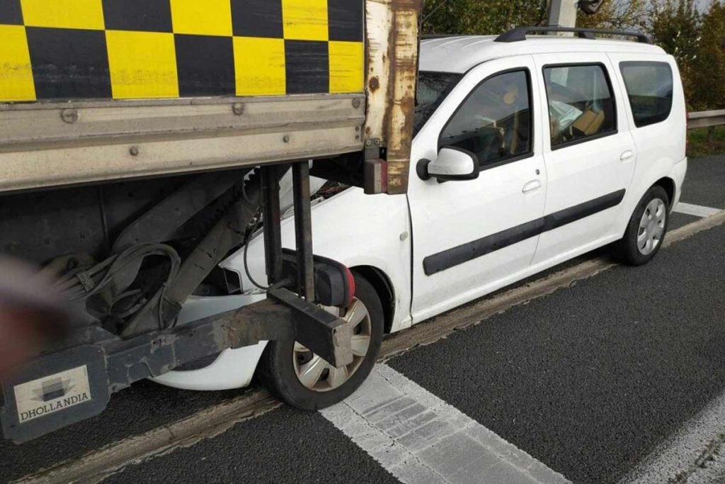 accident chamant a1