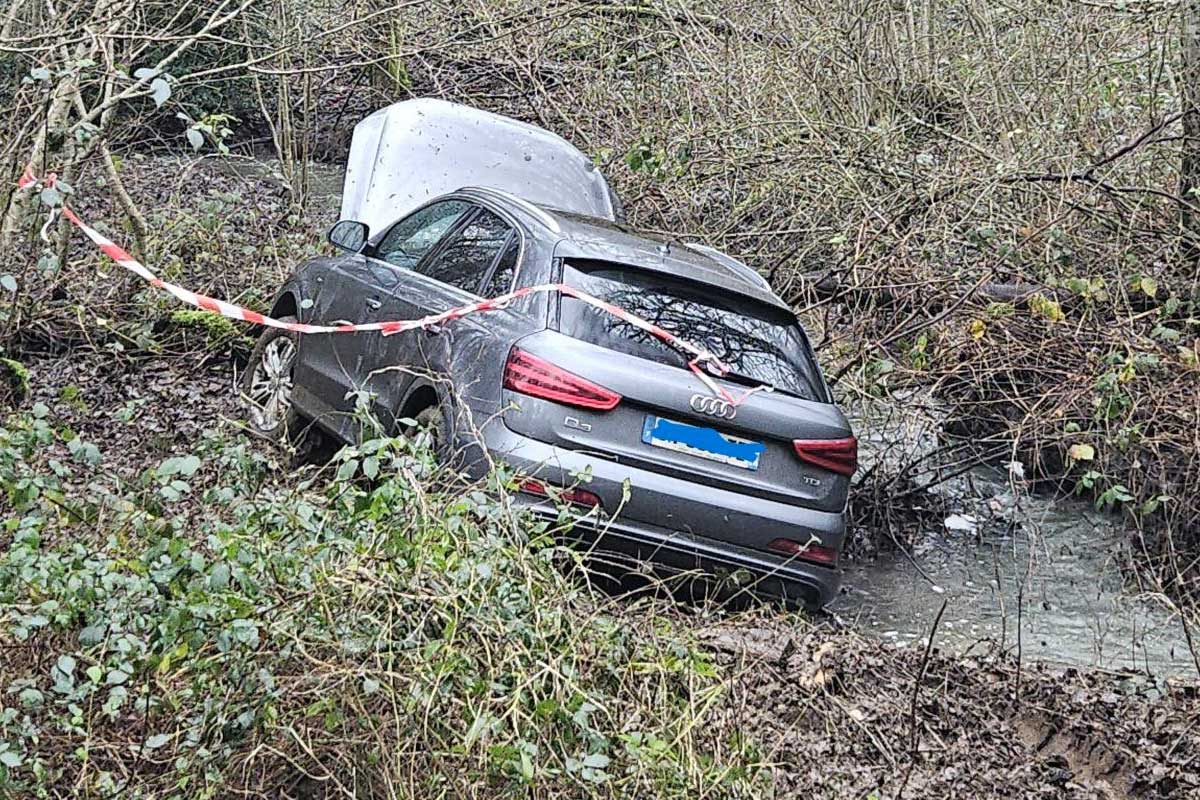 Une conductrice de 42 ans a perdu le contrôle de son Audi sur la D753 entre Mondrepuis et Fourmies,
