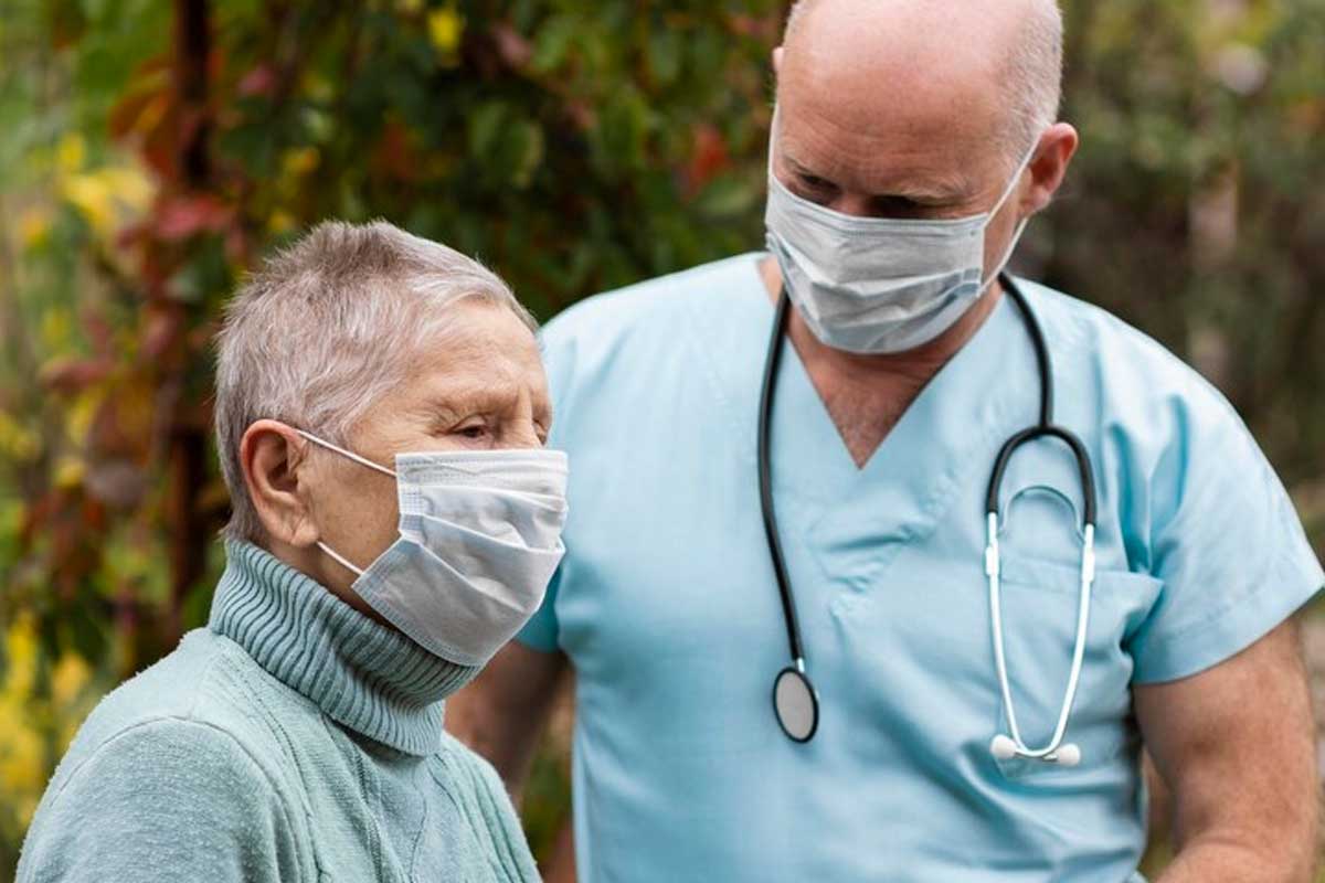 Oise : distribution massive de 300 000 masques pour protéger les Ehpad face au retour du Covid