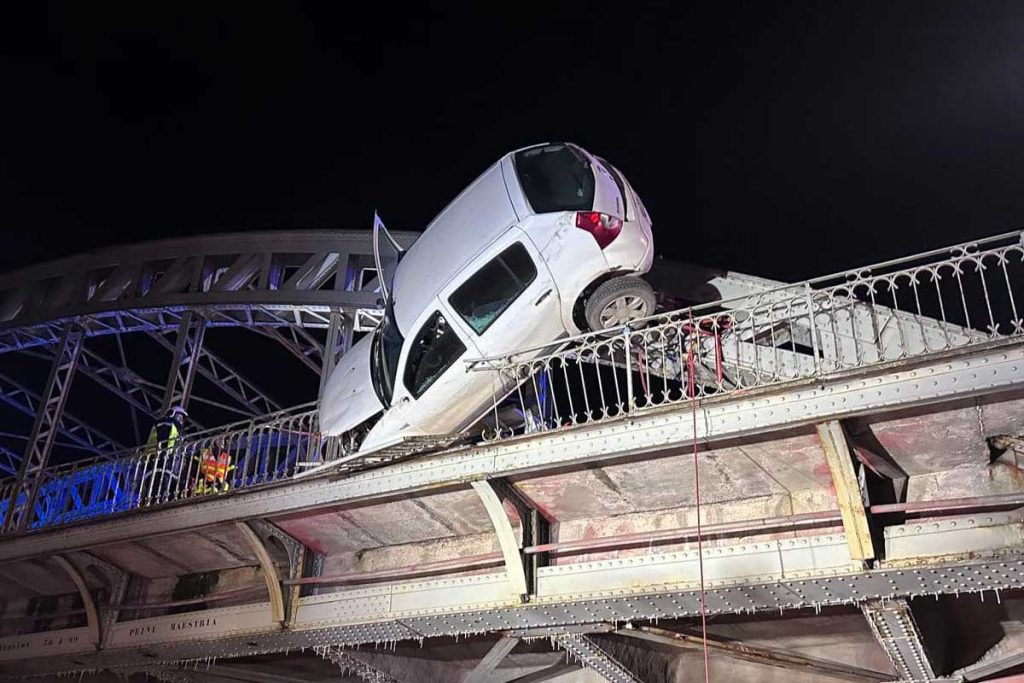 sauvetage voiture pont de chaulnes