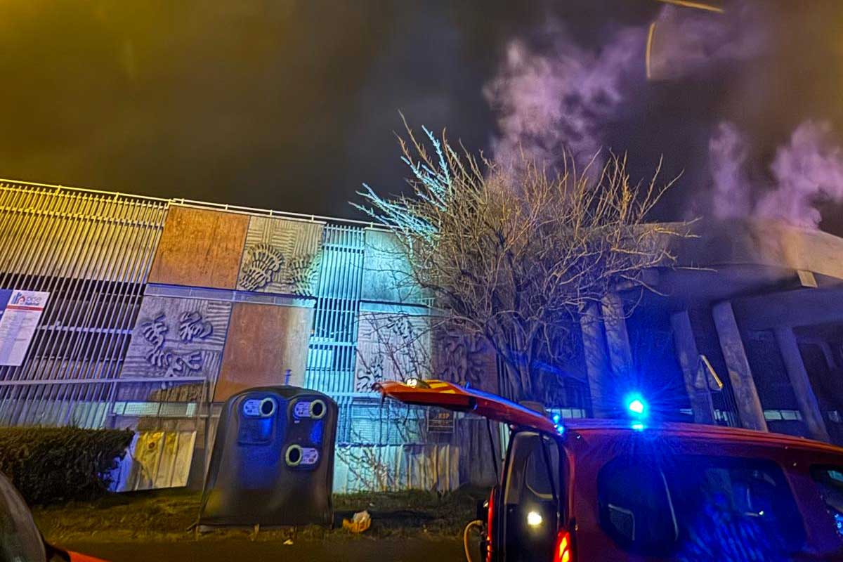 incendie parking creil