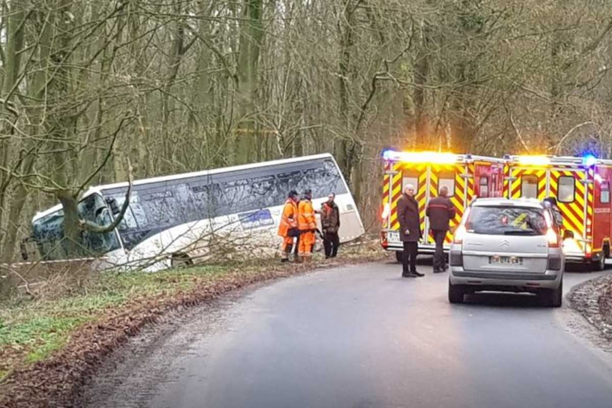 Accident de bus scolaire briot