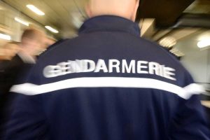 gendarme agressé