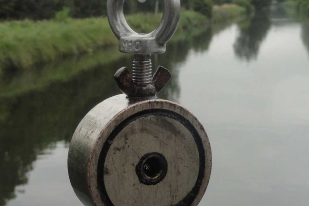 peche aimant