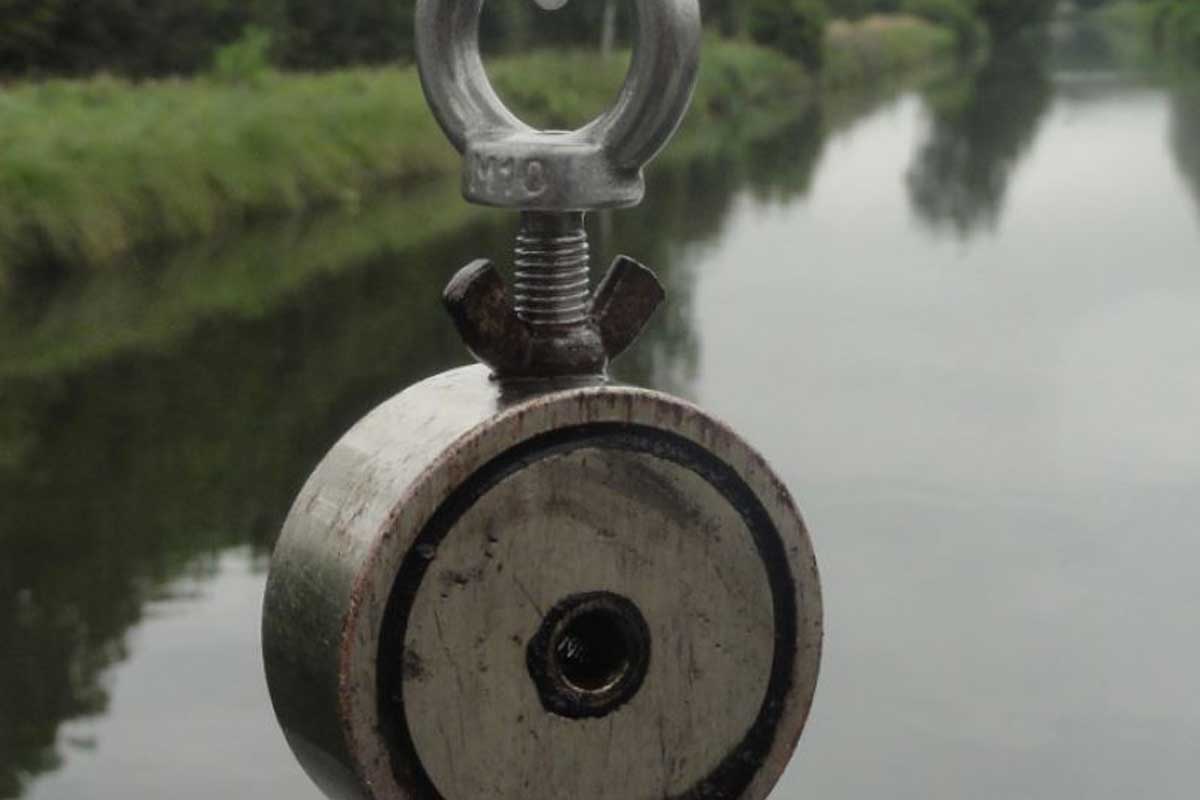 peche aimant