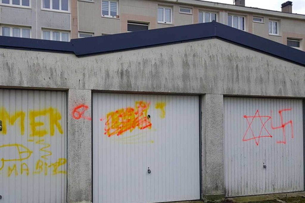 tags antisemite grandvilliers