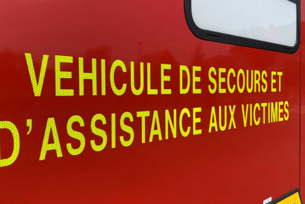 vehicule secours victimes