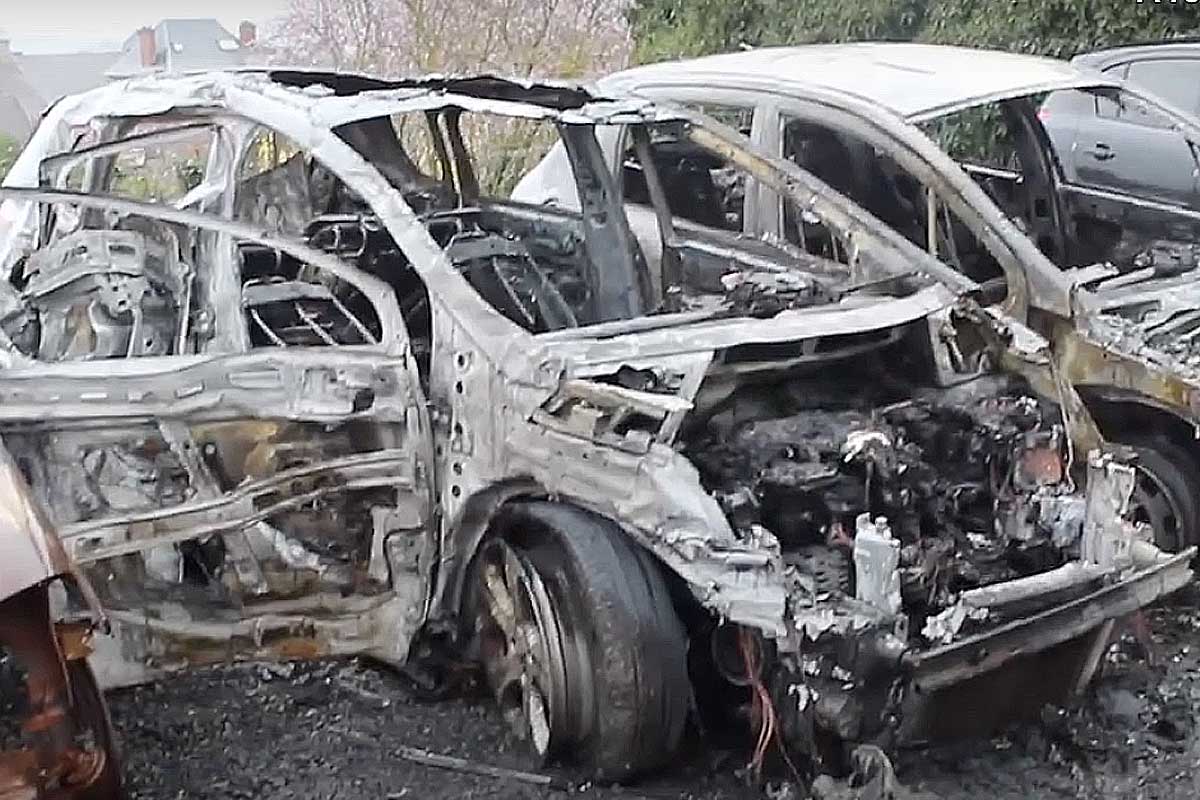 voiture en flamme moreuil