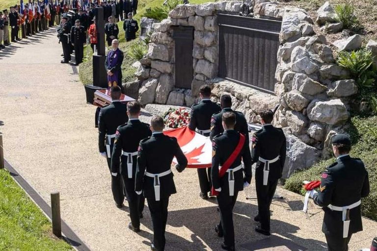 retour au canada soldat inconnu
