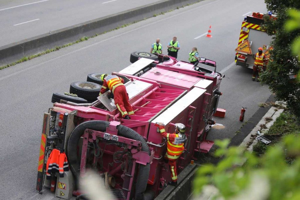 accident camion a16