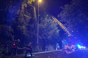 feu dans un batiment pont sainte maxence