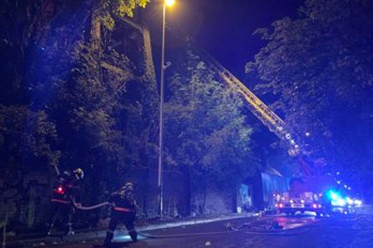 feu dans un batiment pont sainte maxence