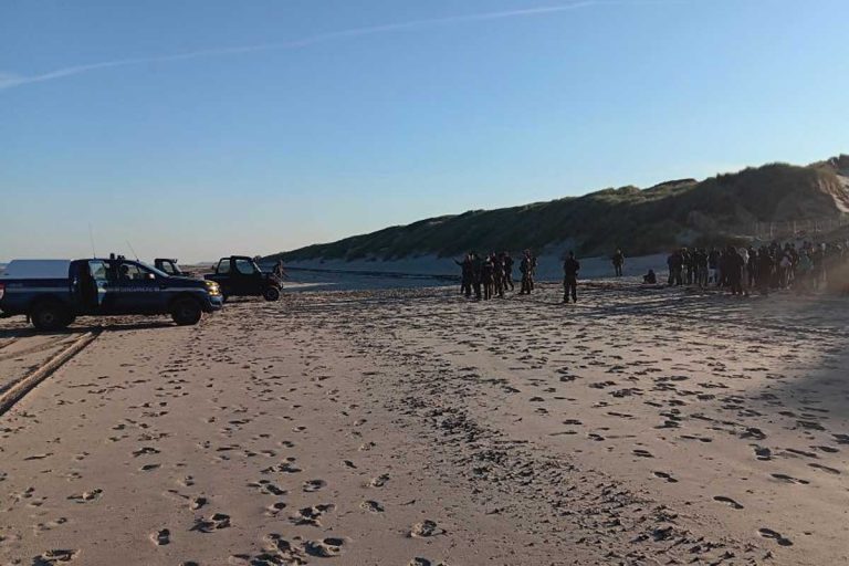 migrants saint quentin en tourmont