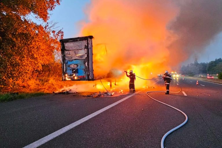 feu camion autoroute a1