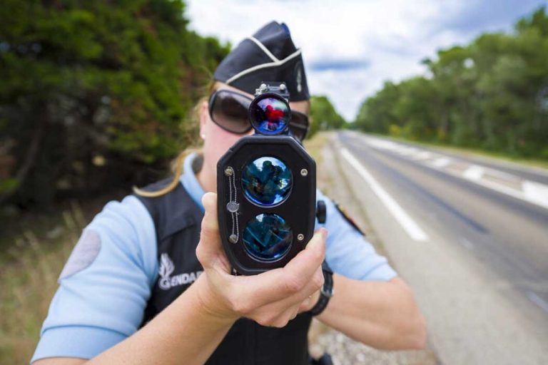 gendarme controle vitesse