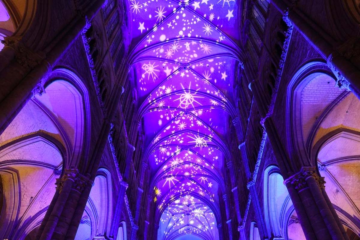 cathedrale amiens illuminee