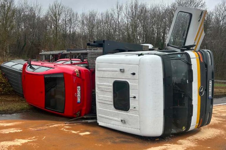 RN2 bloquée par un camion accidenté près de Chivy-lès-Étouvelles. Déviation mise en place et appel à la prudence sur les routes.