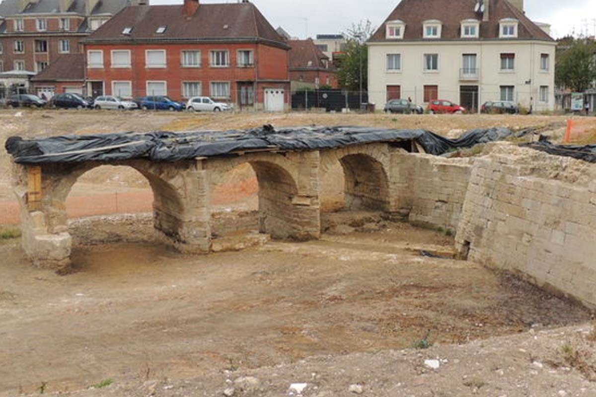 fouilles archeologiques beauvais