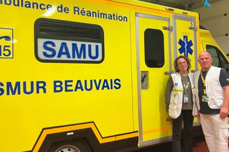 camion samu jaune beauvais