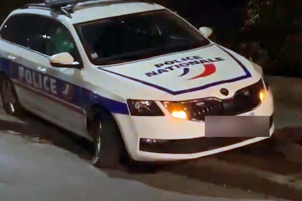 voiture police accidentee allonne
