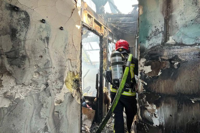incendie la chapelle en serval