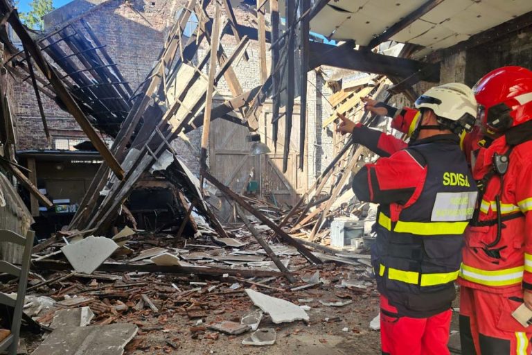 feu toiture carlepont