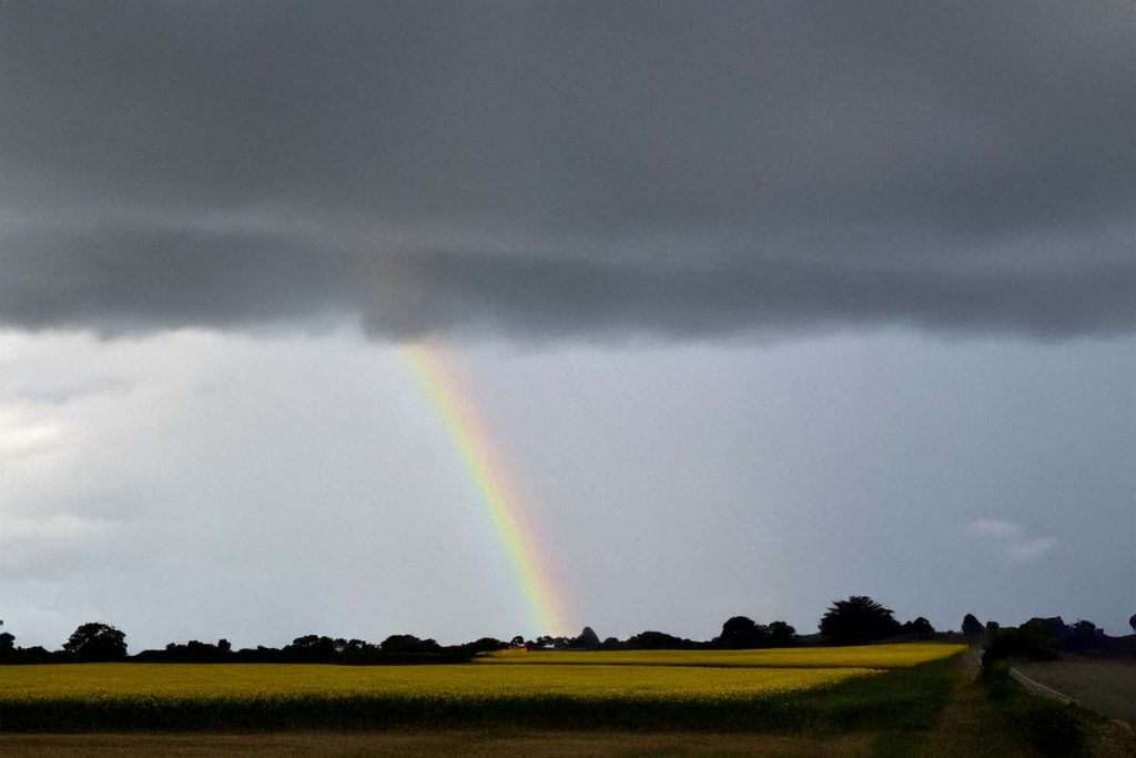 meteo pluvieuse en picardie arc en ciel