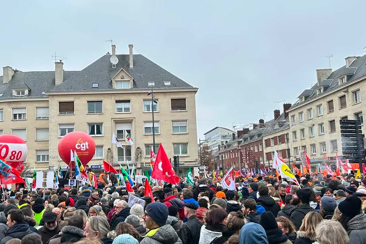 manifestation amiens