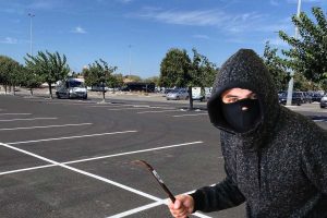 attaque parking supermarche picardie