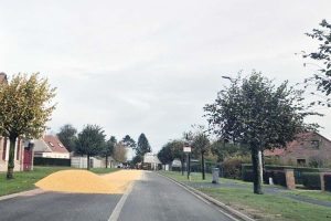 nurlu mais sur la route