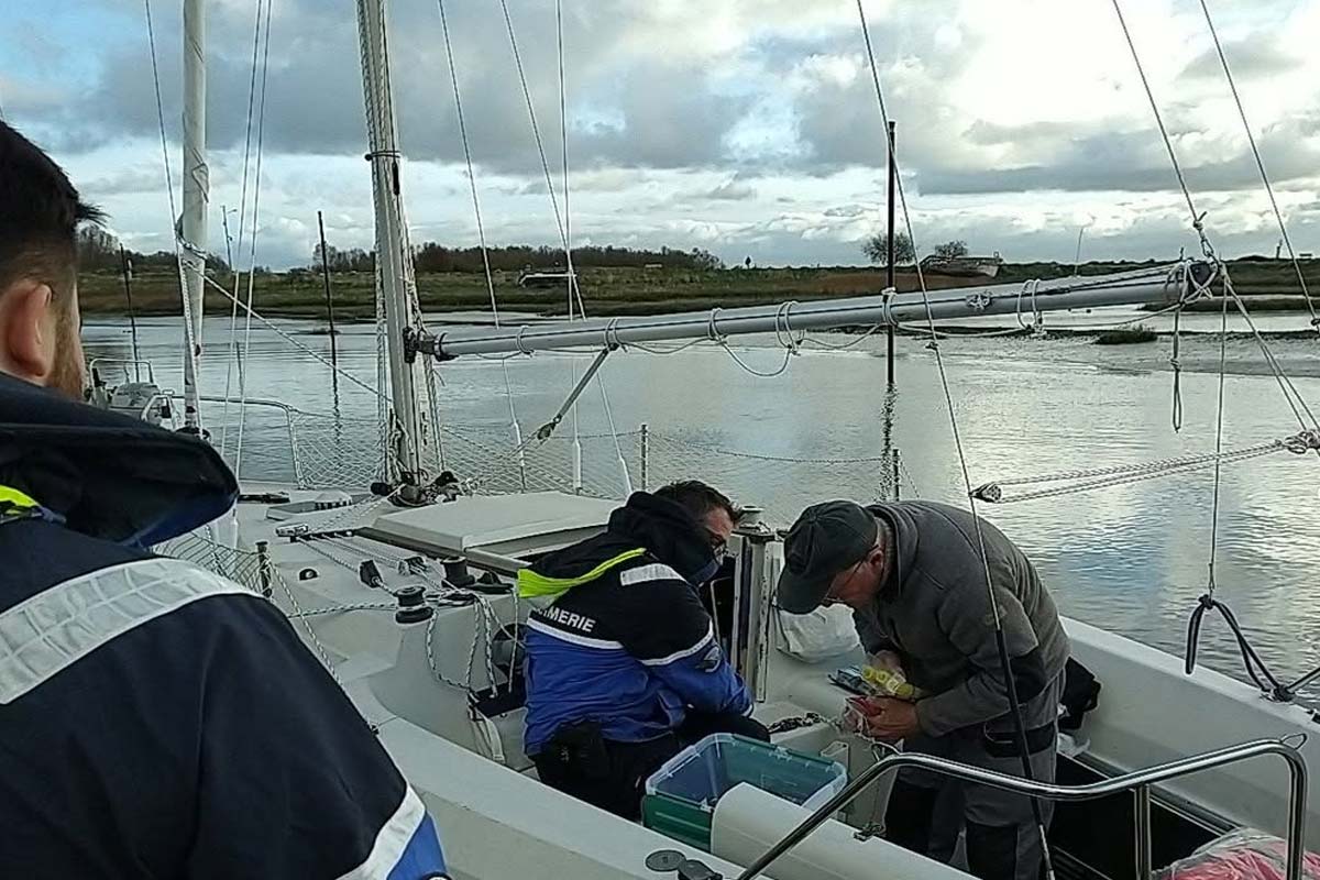 Contrôles antidrogue au port du Crotoy
