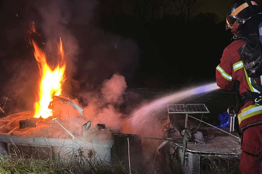 incendie peniche verberie
