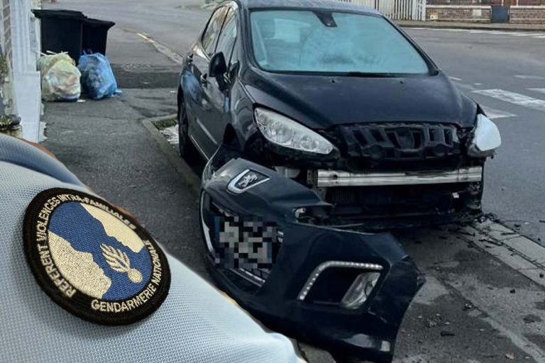 voiture accidentee montdidier