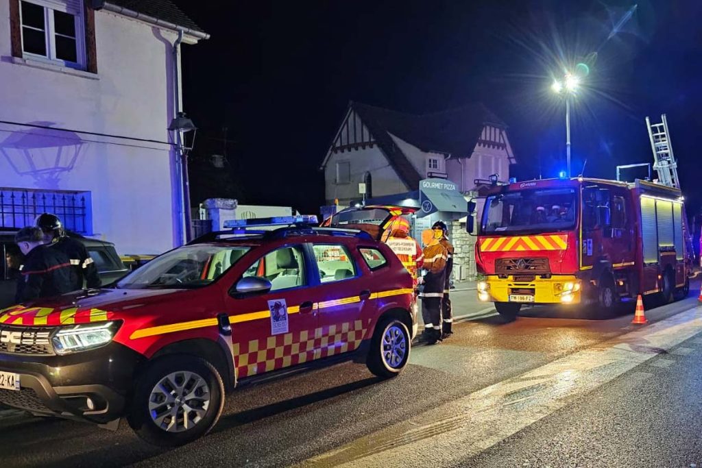 incendie pavillon fleurines sdis60