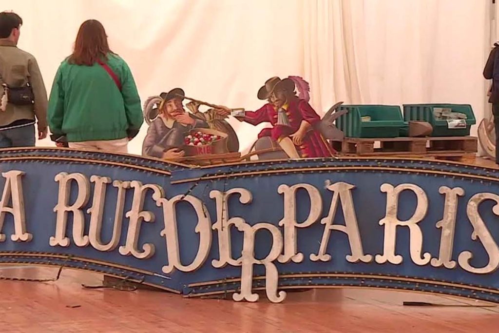 parc asterix brocante rue de paris