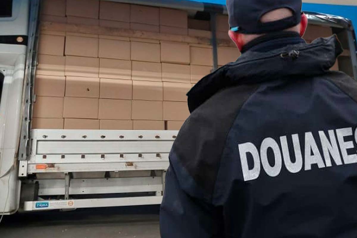 1.4 tonne de cigarettes de contrebande saisie a28