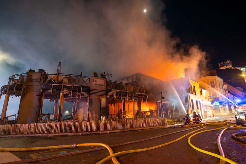 incendie restaurant meru